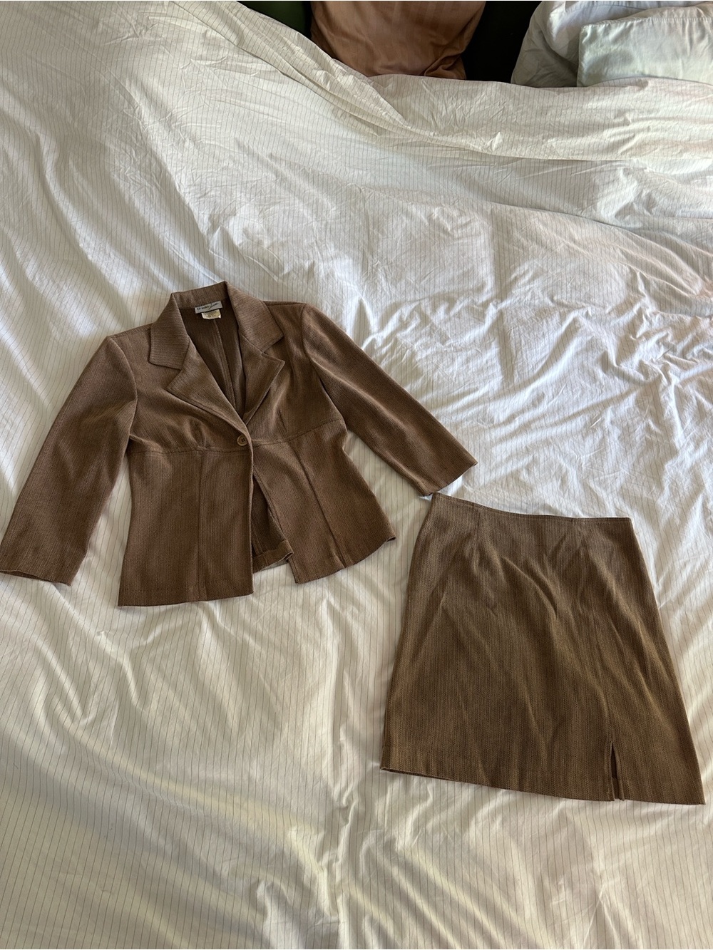 Vintage Y2K Tweed Women's Blazer and Skirt Set